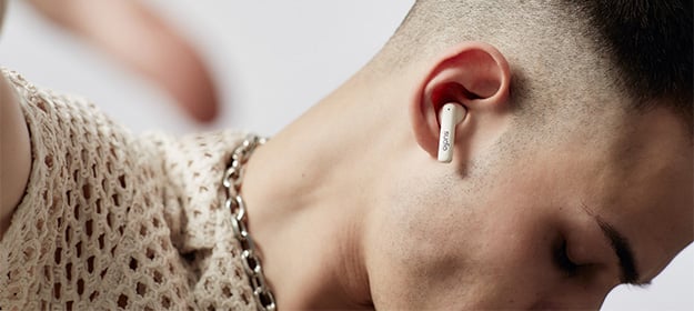 Sudio in online ear